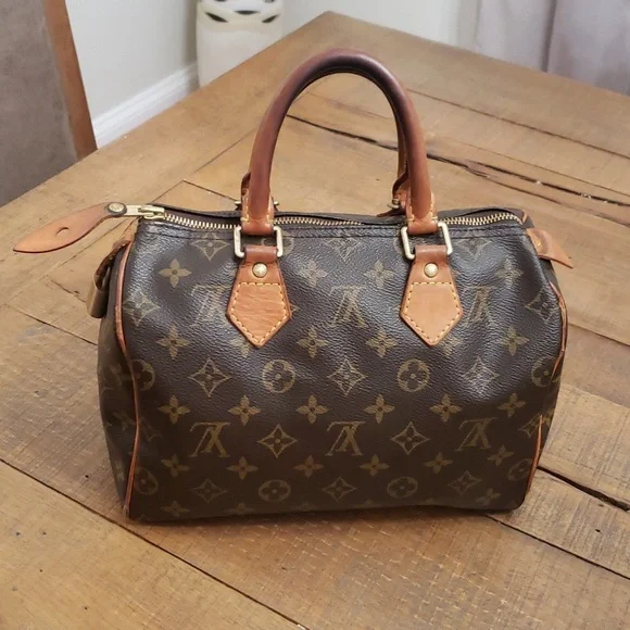LV Louis Vuitton Monogram speedy 25 - Picture 1 of 9
